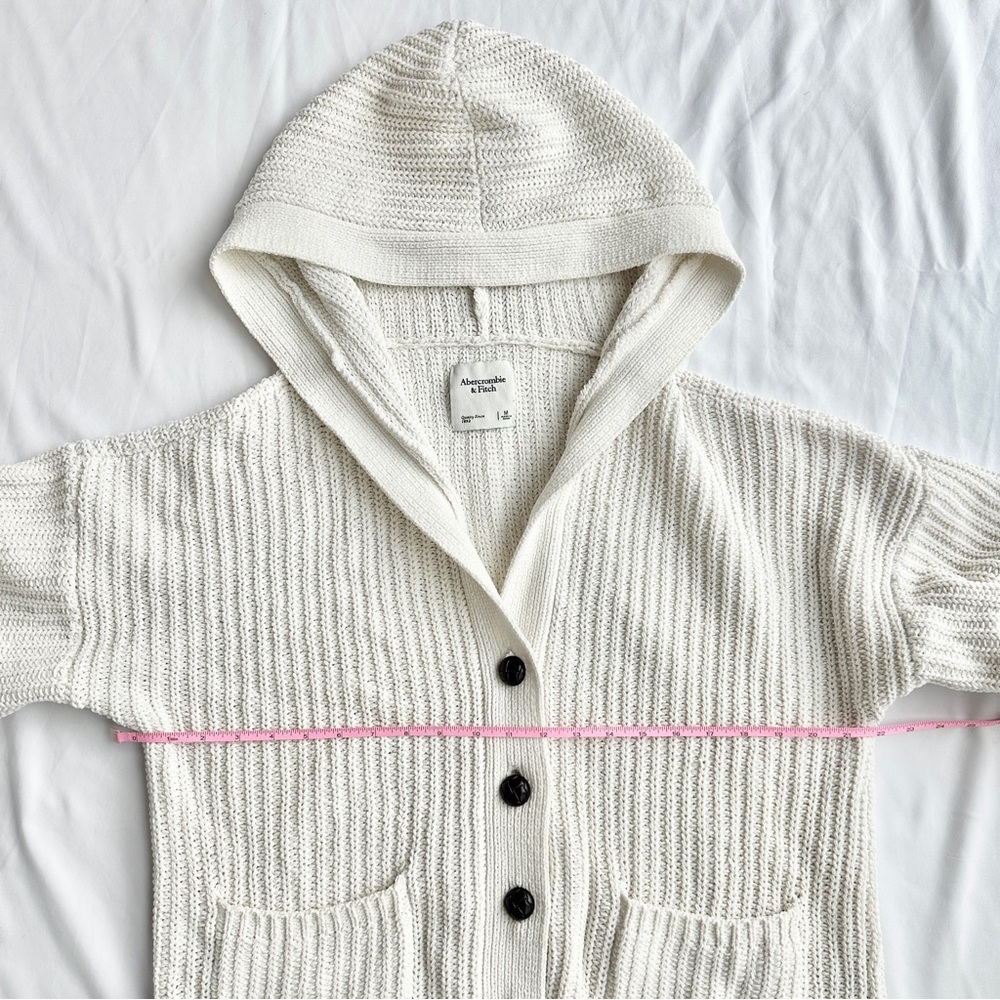 Abercrombie and Fitch Button Up Hooded Crochet Knit Cardigan 🤍 Size Medium - Picture 5 of 8